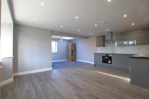 Kitchen/ Lounge