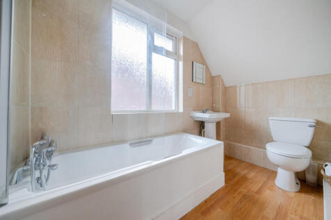 1294015-1-682b199...