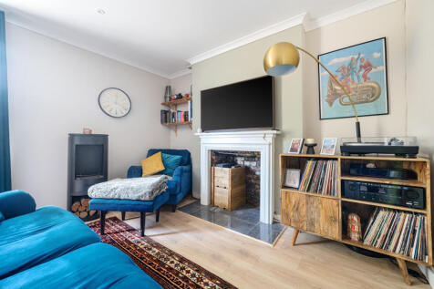 1305552-9-684895d...