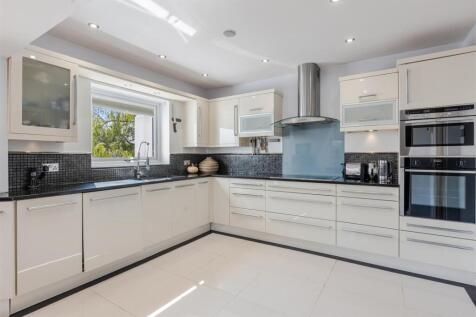 A08 - Chapter House Torquay - 250407.jpg