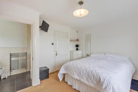 A18 - Pine Lodge Copythorne Road Brixham - 250609.