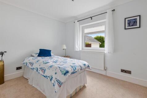 A20 - Pine Lodge Copythorne Road Brixham - 250609.