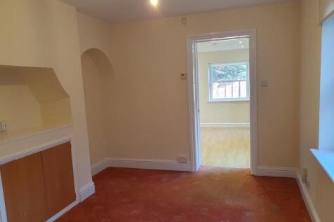 Bedroom to kitchen.jpg