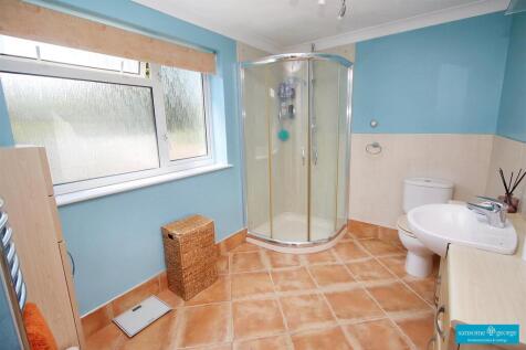 En Suite Shower Room
