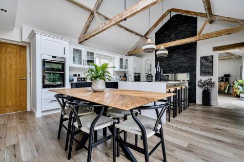 13688511668ed24f5f2063