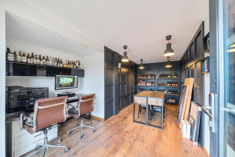 13818071691debc085483