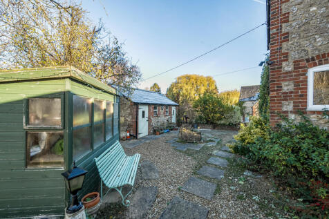 13855022692705e7248b4