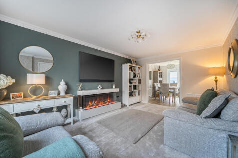 14056948697b8f3ea70d3