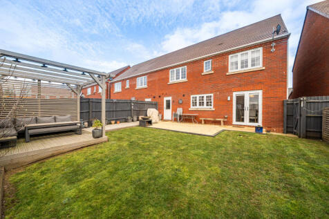 140569410697b8f81db566