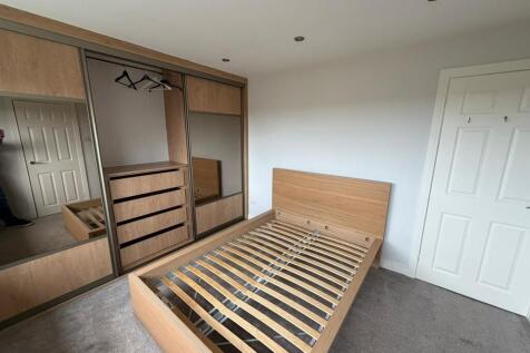 IMG-20251110-WA00...