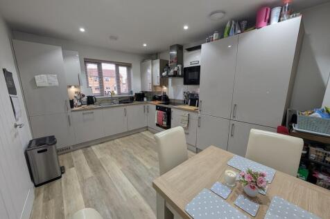 PXL_20251030_1503...