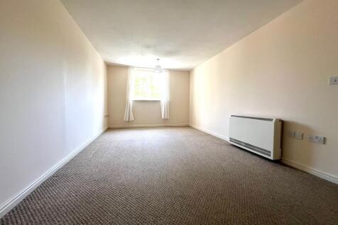 IMG-20250814-WA00...