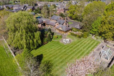 External grounds and gardens