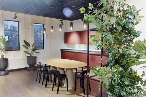 3rd Floor, 1,672 sq ft