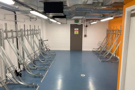 Jackson House - Bike Store