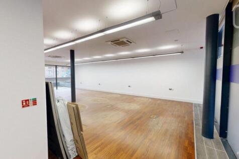 5 Burton Place, Manchester, M15 4PT - 02