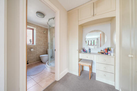 Bedroom/Dressing Room/Ensuite