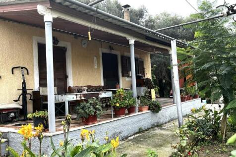 Exterior house 1