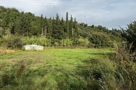Stable land