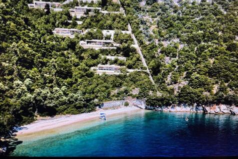 plot layout with villas