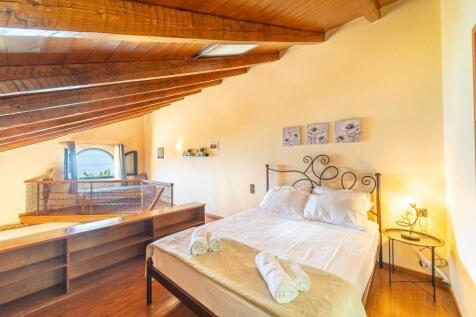 Mezzanine bedroom