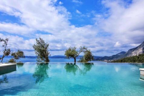 Villa Ble - Infinity pool view