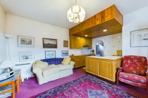 Sitting Room &amp; Kitchen