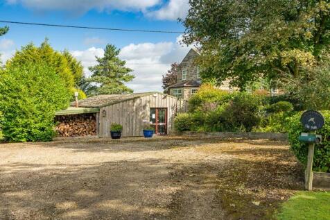 Detached Showroom, offices, workshops 