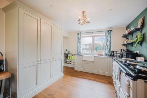 Open plan dining kitchen