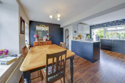 Dining / Kitchen