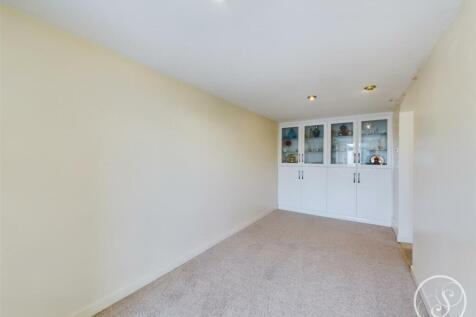 Play Room/Sitting Room
