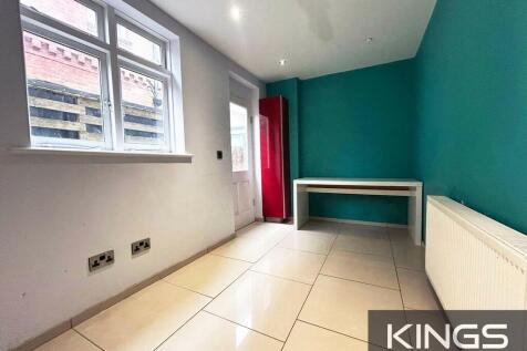 21 Westbourne cre...