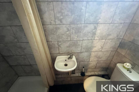 Flat 5, 31 Onslow...