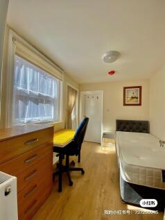 ROOM E 2