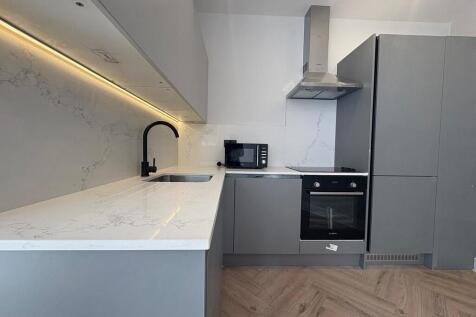 PHOTO-2025-09-16-...