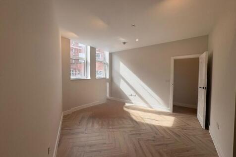 PHOTO-2025-09-16-...