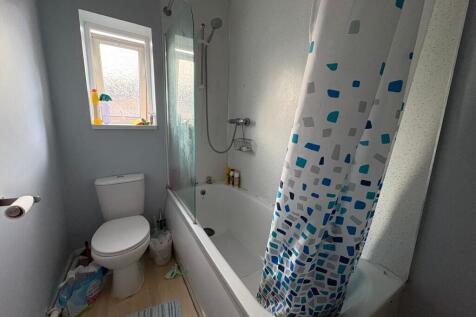 PHOTO-2025-11-05-...