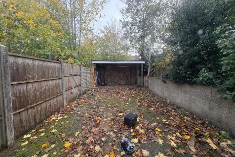 PHOTO-2025-11-05-...