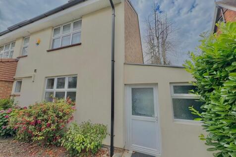 PHOTO-2025-08-07-...