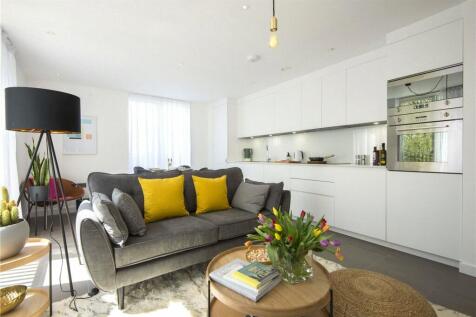 Show Home Image 13