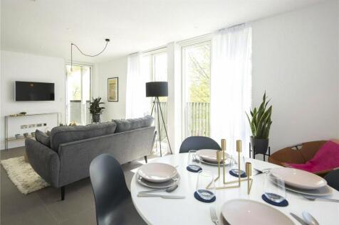 Show Home Image 15