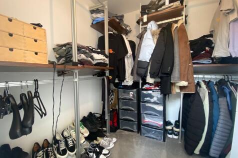 Wardrobe 