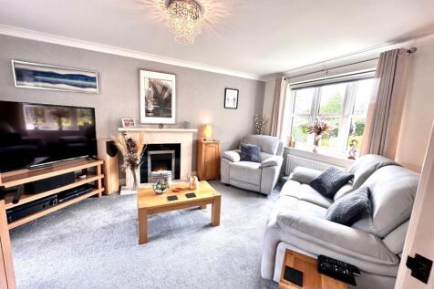 ADDITIONAL INTERNAL PHOTOGRAPHS