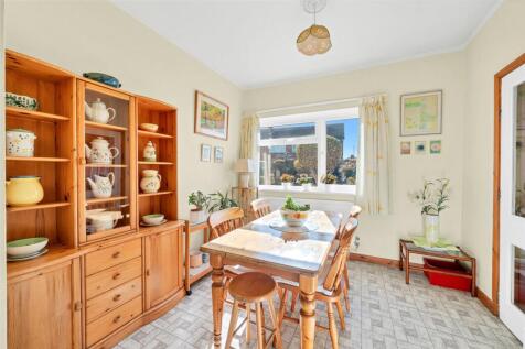 Breakfast Room