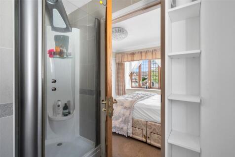 Ensuite/Bedroom