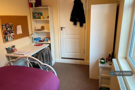 *Bedroom 5 (With Ensuite)