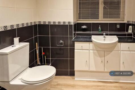 Bathroom 4