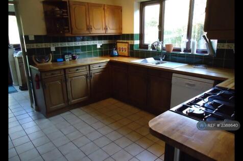Kitchen Towards Utility Room