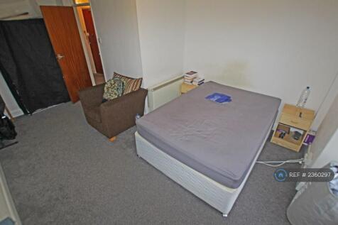 Flat 2 (Middle Floor)