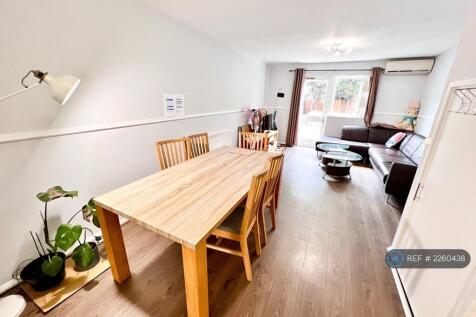 Living Room c